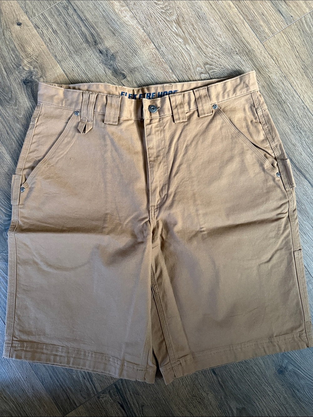 Duluth Trading Co Flex Fire Hose Tan Cargo Work Shorts Men’s 36 11” Inseam anew